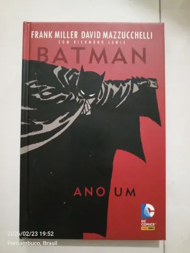 Revista Batman Ano Um - Capa dura 