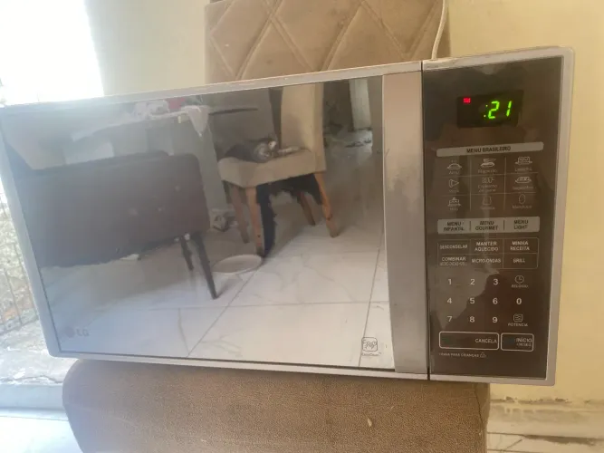 Forno microondas