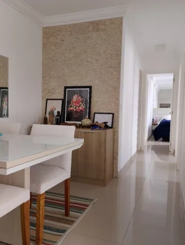 Alugo quarto