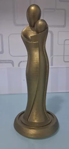 Estatueta de mãe com filho 24 cm