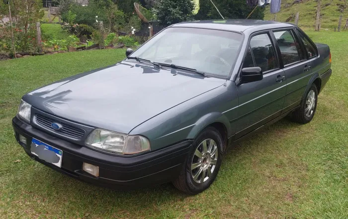 Ford Versailles GL 2.0i / 2.0 2P E 4P 1994