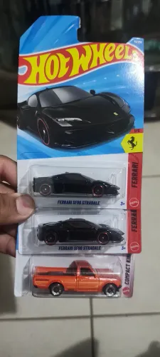 Ferrari e Datsun hot whells