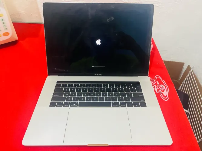 MacBook Pro 15 2019 processador Core I7