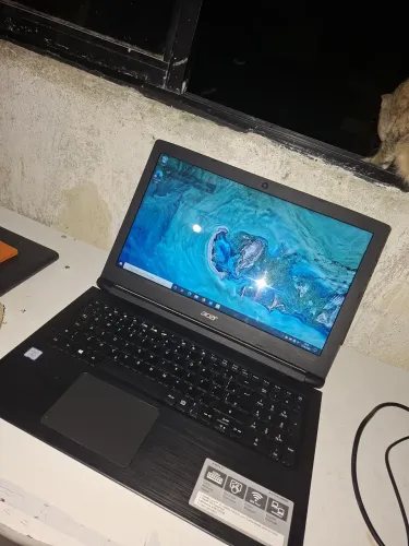 Notebook Acer Aspire 3 Core i3 + Carregador - Funcionando perfeitamente