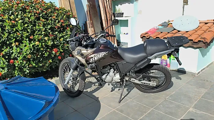 Vendo Ténéré 250 cc moto de uso passeio