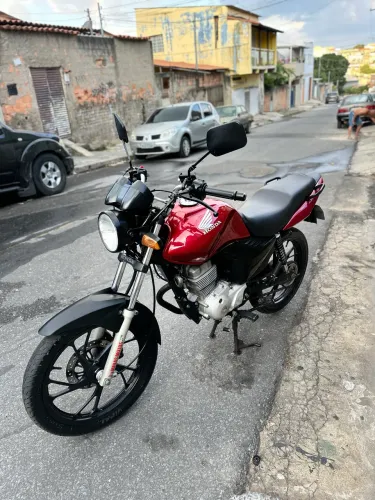 Honda CG 150 - Muito bem conservada