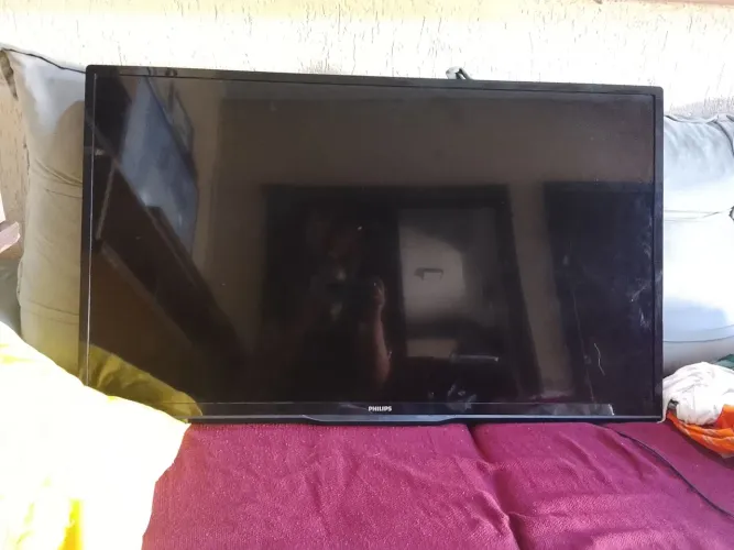 Vendo tv 42 polegadas Philips