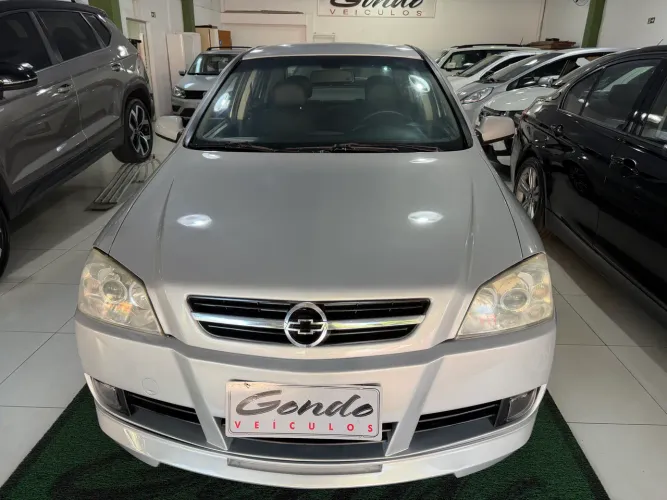 Chevrolet Astra 2.0 8V/ CD 2.0 8V Hatchback 5P MEC 2003
