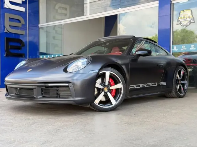 Porsche 911 Carrera S Coupe 3.8 24V 2024