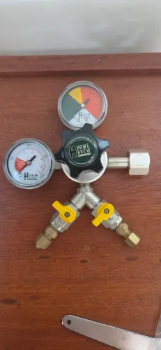 Cilindro de chopp + regulador 2 vias 