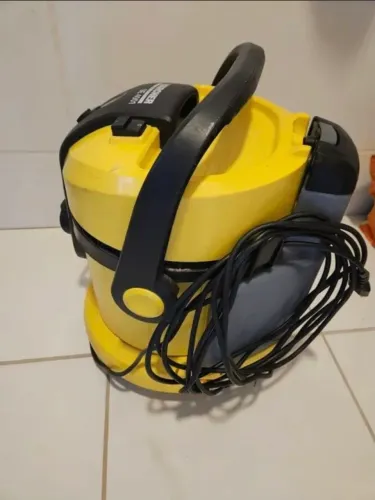 Aspirador de pó e Extratora Karcher SE4001