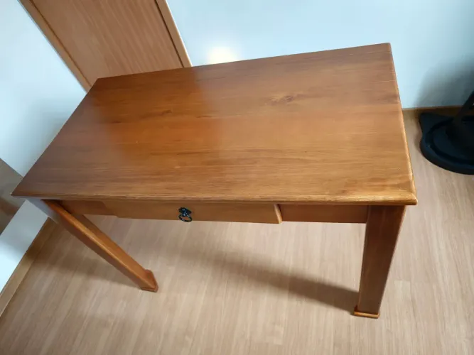 Mesa de escritório - Madeira