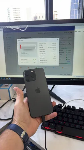 iPhone 16 pro max 256 gb com 97% de saúde de bateria 