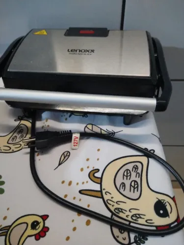 Grill e sanduicheira 2Em1