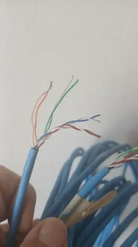 Vendo 73,5 metros de fios para ser usado na construção de maquete ferroviaria