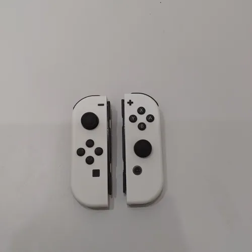 Vendo Controles Joy-Con Brancos Nintendo Switch Semi novo