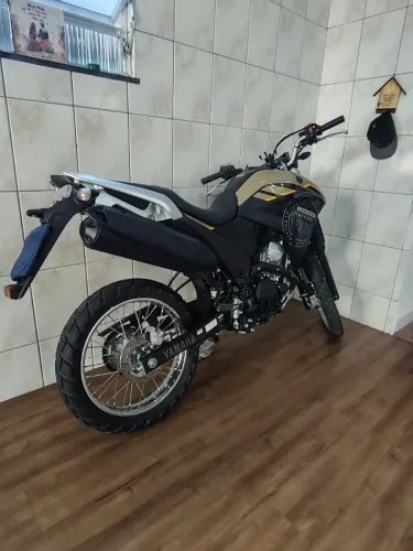 Yamaha XTZ Lander 250 - 3.968km - Impecável 