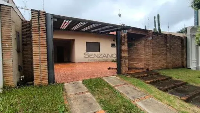Casa Térrea no Santa Fé c/ 3 Q s/ 1S área gourmet e piscina.