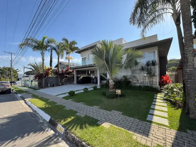 Imóvel Porteira Fechada Condominio Shambala II - 440 m2 Area Construida