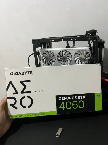 RTX 4060 8gb