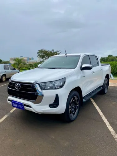 Toyota Hilux CD SRV 4X4 2.8 TDI Diesel Aut. 2021