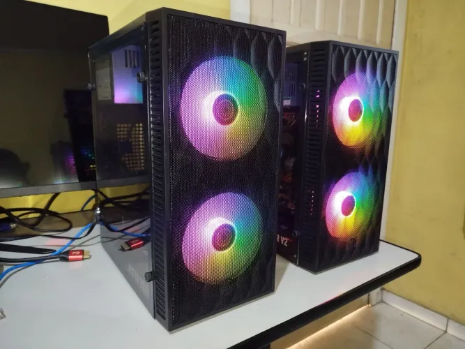 Pc i3-7100, DDR4 8GB, SSD 240GB, Wi-fi e bluetooth