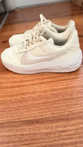Tênis AIR NIKE 
