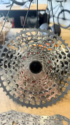 Cassete / corrente Sram GX T-Type 10-52