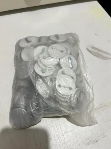 Lote com 2.000 botons 3,5 cm - lacrados!