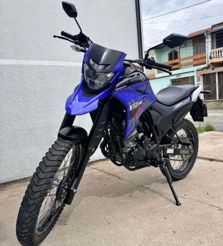 VENDO XTZ 250 LANDER