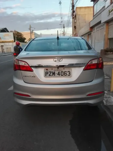 Hyundai HB20S C.plus/c.style1.0 Flex 12V Mec. 4P 2017