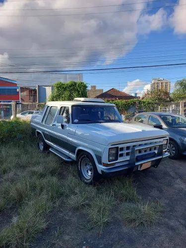 Ford F-1000 Super Diesel / Super Diesel Turbo 1989