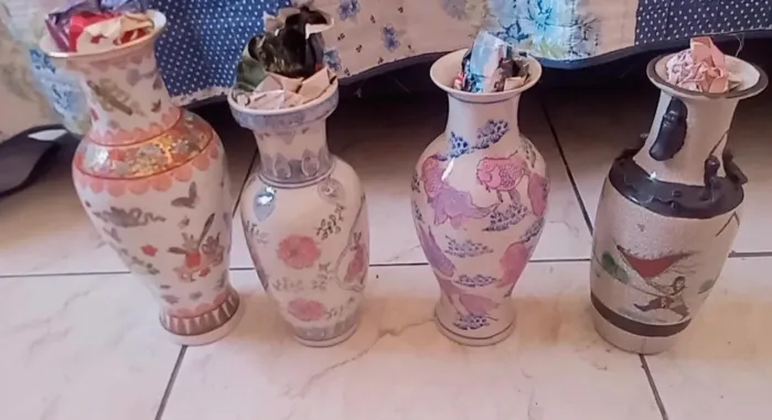 Unidade de Vaso chinês a partir de 200 ou todos por 900