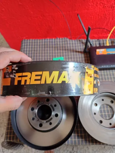 Disco de freio dianteiro Fiat Palio weekend/ Fiat Palio