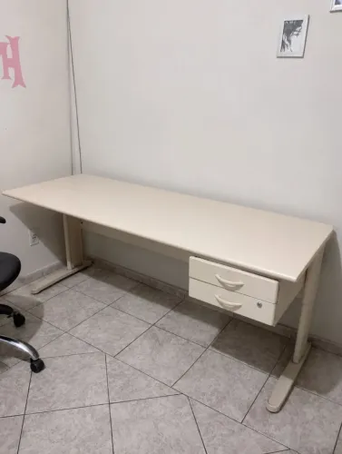 MESA DE ESCRITÓRIO