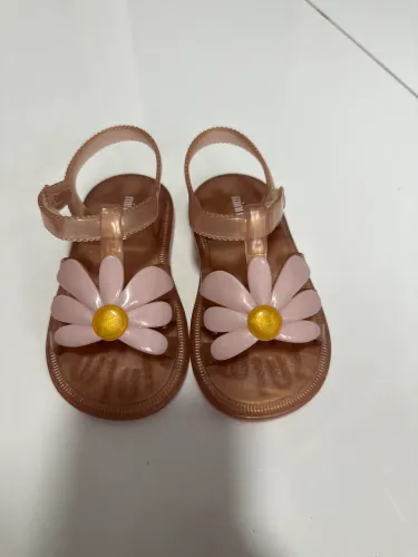 Melissa infantil