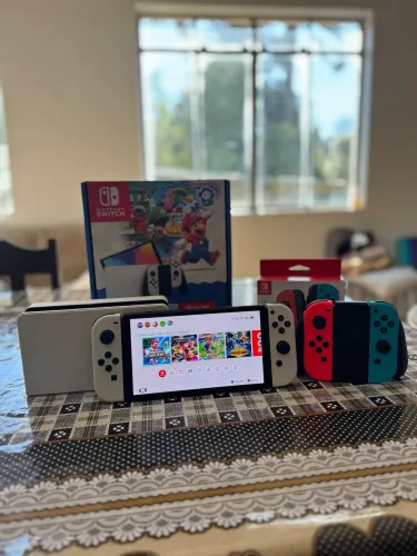 Nintendo Switch OLED 64GB