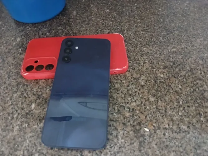 Celular Samsung A15 semi novo