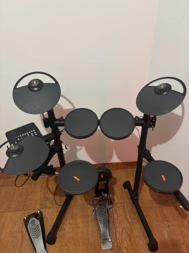 Bateria eletrônica Yamaha DTX 450k 