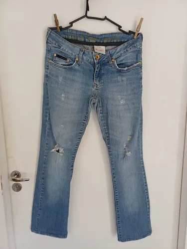 Calça jeans feminina Tamanho 38