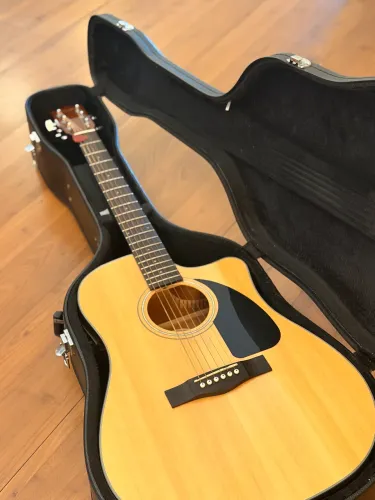 Fender CD-60 CE com Hardcase