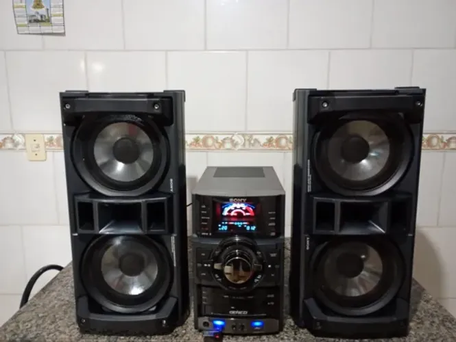 Som Sony - GTR-66 - Usb, Cd, Rádio e Aux. Som potente.