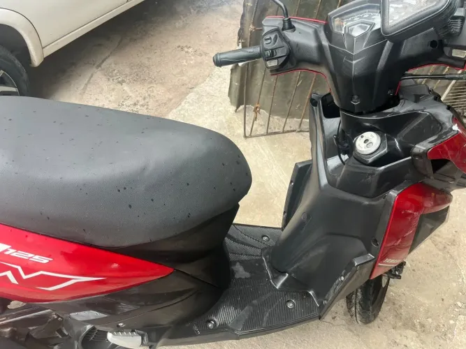 Yamaha neo 125 KM BAIXO
