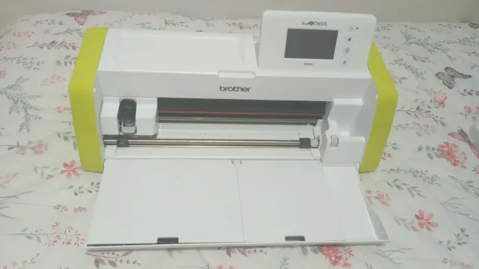 Máquina de corte brother 