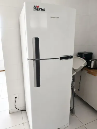 Vende-se geladeira Brastemp