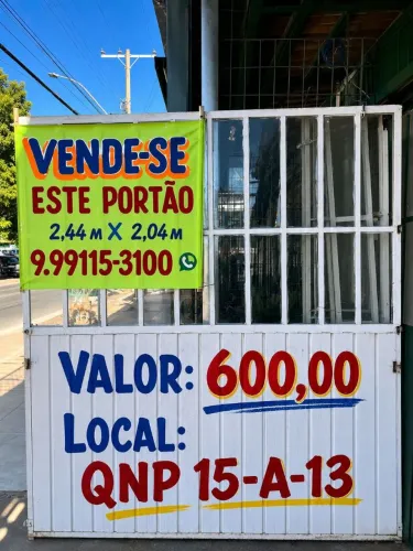 Portão 2,44 m x 2,04 com vidros