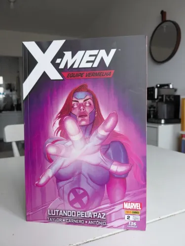 X-Men: Equipe Vermelha Vol. 2 - Lutando pela Paz - Tom Taylor (Panini)