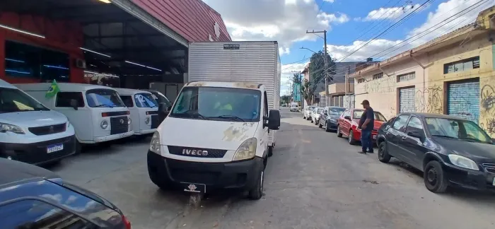 Iveco Daily City 30s13 Furgão 2P (diesel) 2019