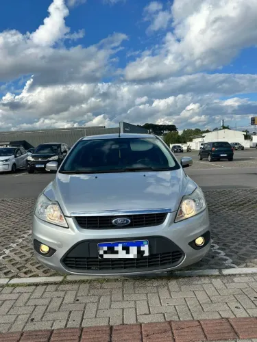 Ford Focus 1.6 S/se/se Plus Flex 8v/16v 5P 2010