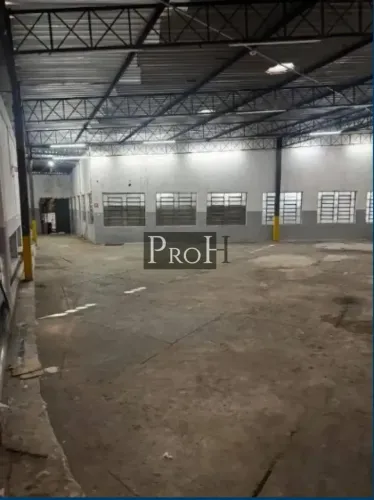 Galpão comercial para aluguel com 240 m² em São João Clímaco São Paulo